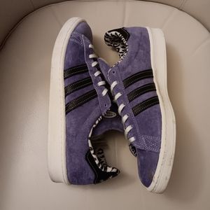 Adidas Sneakers